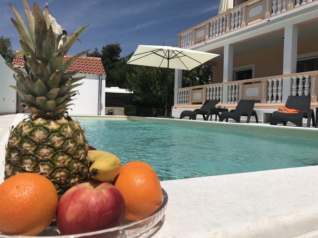 Apartments Saric Biograd Na Moru Luaran gambar
