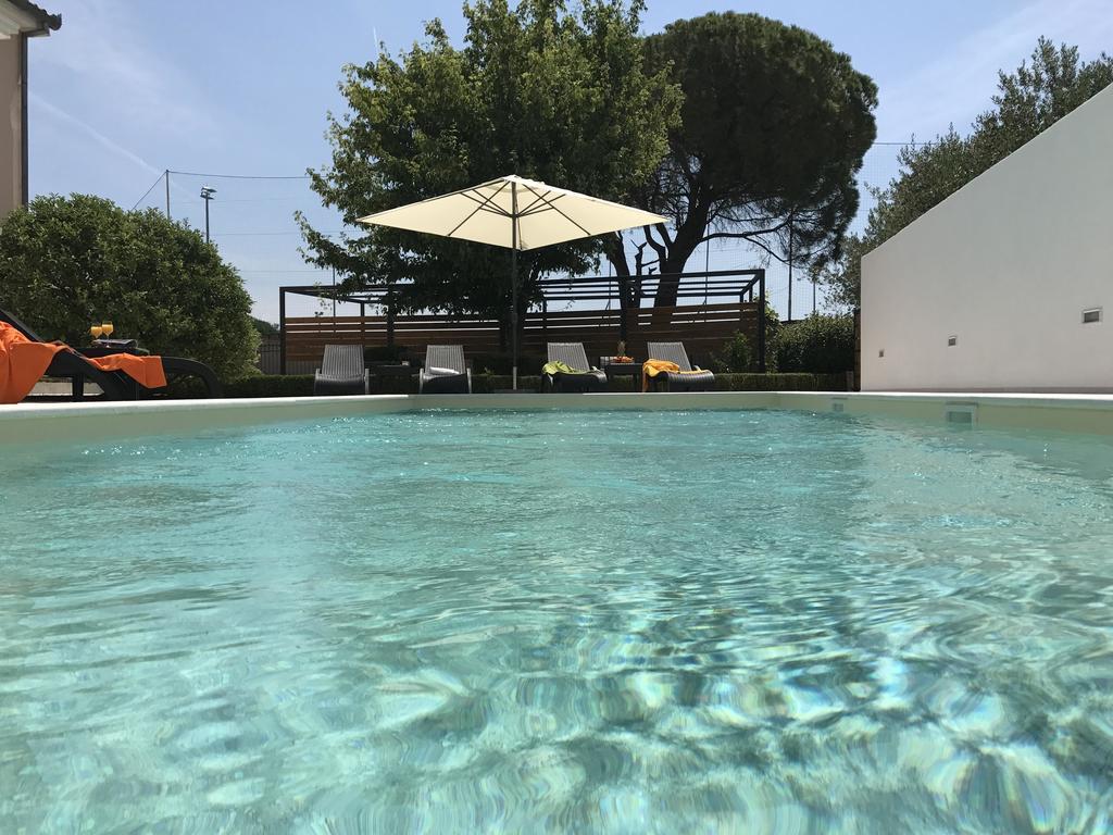 Apartments Saric Biograd Na Moru Luaran gambar