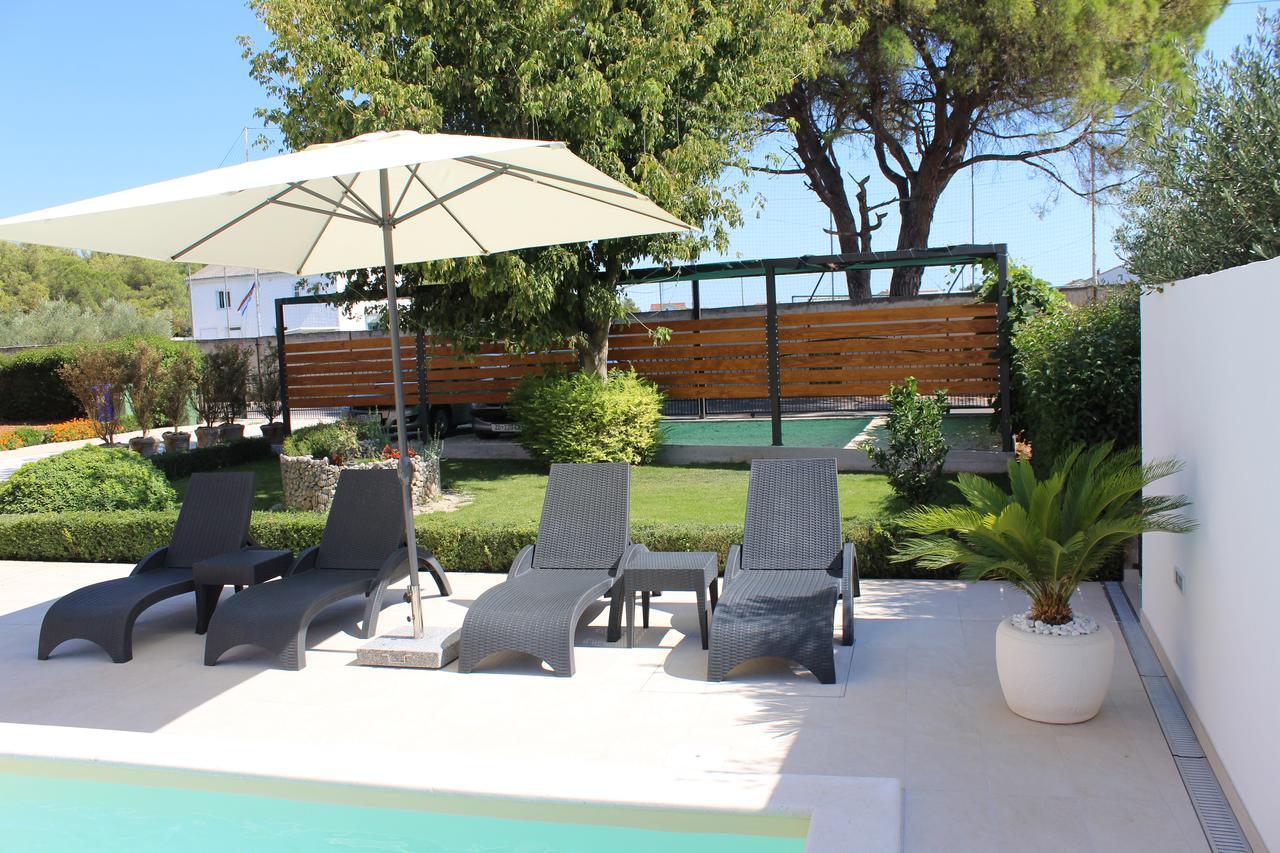 Apartments Saric Biograd Na Moru Luaran gambar